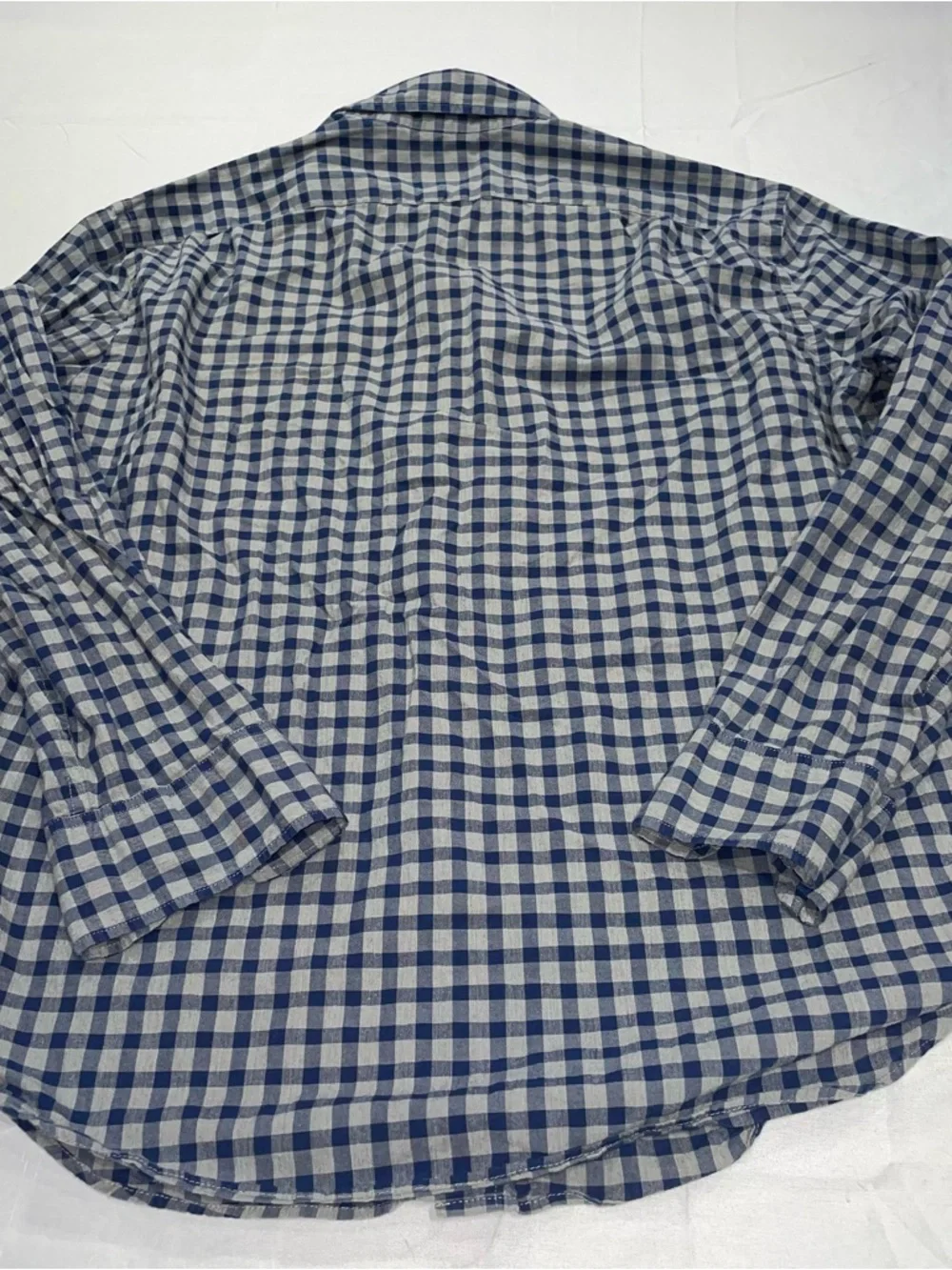 J. Crew Blue and Gray Gingham Button-Down Shirt‎